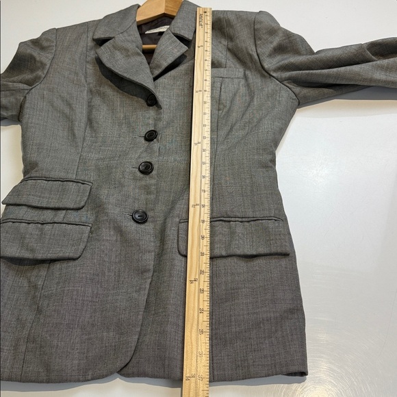Holt Renfrew Vintage Grey Blazer with Button Detail Size 8 - Picture 5 of 7